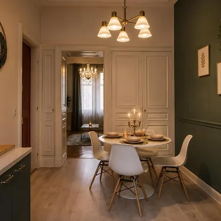 Royale Suite, Jacuzzi Prive, De Luxe A Daire